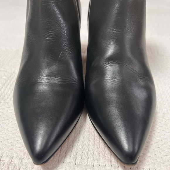 Iris & Ink Black Leather Pointed Toe Ankle Booties Sz. 38 - Picture 3 of 4